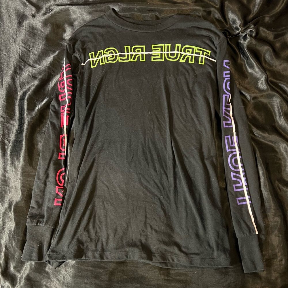True Religion Long Sleeve Graphic Shirt